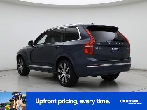 2025 Volvo XC90 B6 Plus