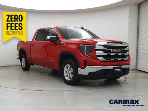 Red 2022 GMC Sierra 1500 SLE