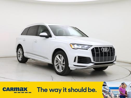 2021 Audi Q7 Premium Plus