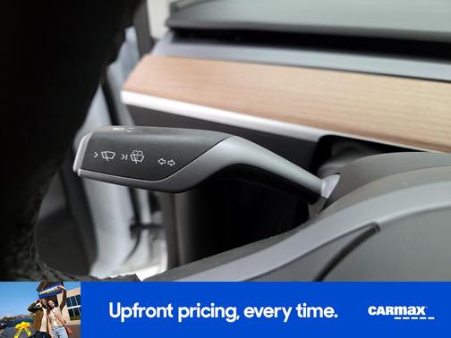 2024 Tesla Model Y Performance