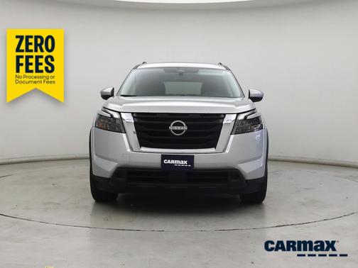 Silver 2025 Nissan Pathfinder SV