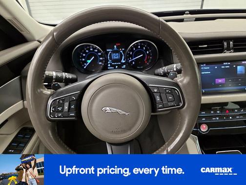 2017 Jaguar XF Premium