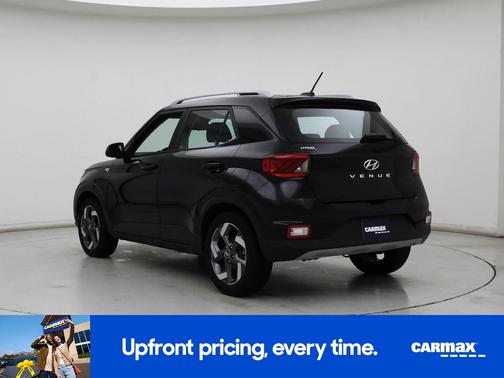 2023 Hyundai VENUE SE