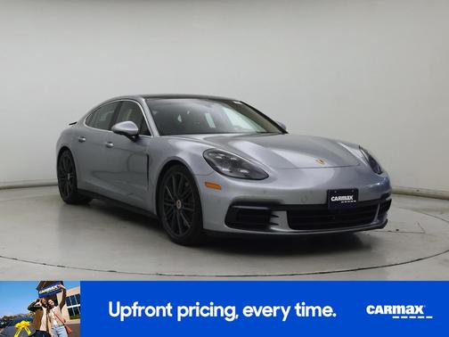 2019 Porsche Panamera 4