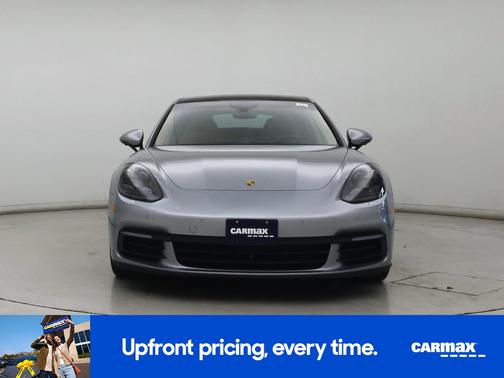 2019 Porsche Panamera 4