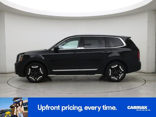 Black 2025 Kia Telluride S