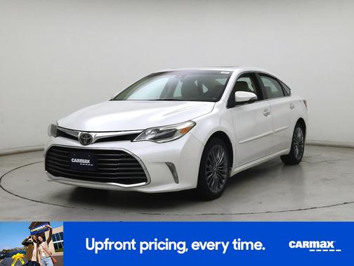 White 2016 Toyota Avalon Limited