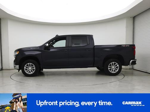 Gray 2022 Chevrolet Silverado 1500 LT