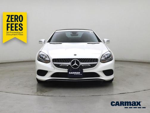 White 2018 Mercedes-Benz SLC 300