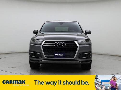 2017 Audi Q7 Premium Plus