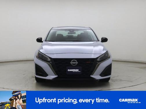 Gray 2023 Nissan Altima SR