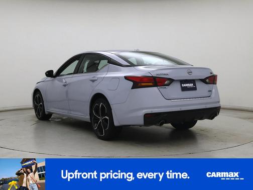 Gray 2023 Nissan Altima SR