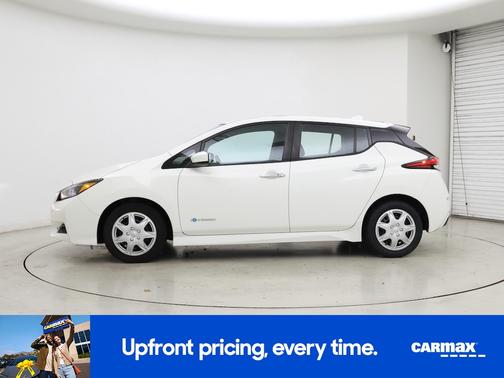 White 2019 Nissan Leaf S