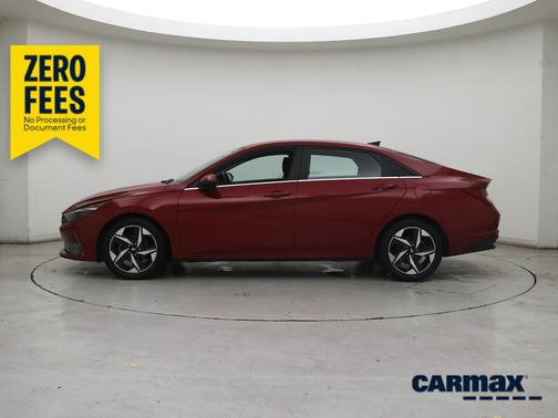 Red 2022 Hyundai ELANTRA SEL