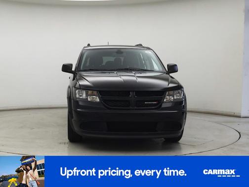 Black 2020 Dodge Journey SE