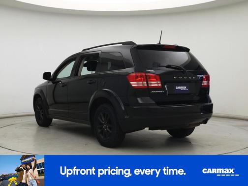 Black 2020 Dodge Journey SE