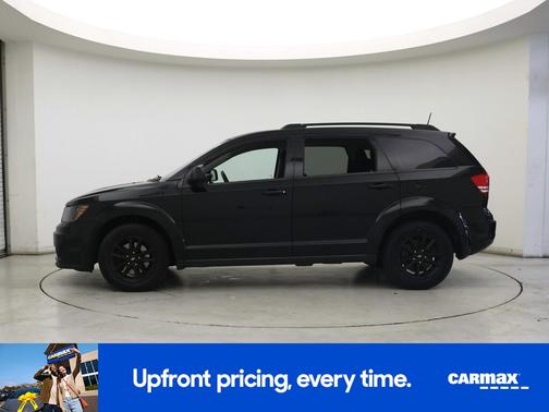 Black 2020 Dodge Journey SE