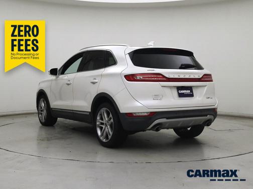 White 2017 Lincoln MKC Reserve