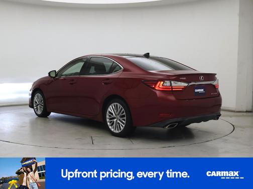 Red 2016 Lexus ES 350