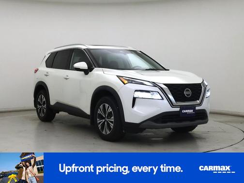 White 2021 Nissan Rogue SV