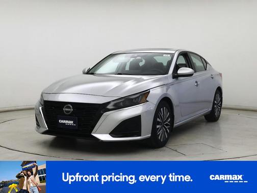 2023 Nissan Altima SV