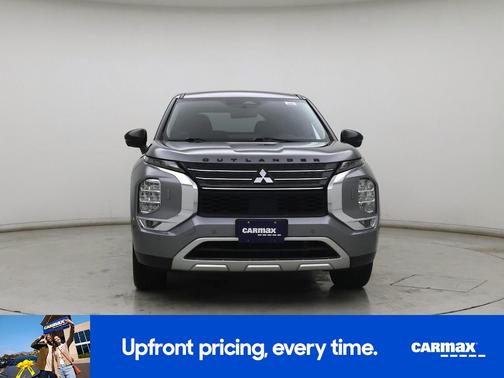 Gray 2022 Mitsubishi Outlander SE