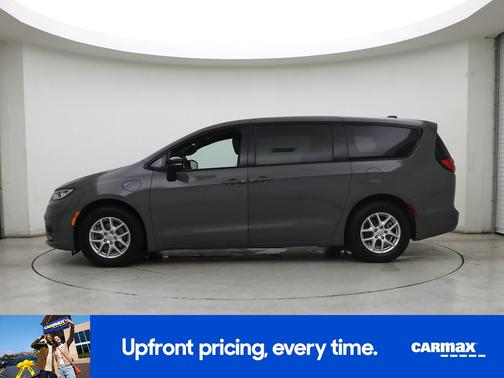 2023 Chrysler Pacifica Hybrid Limited