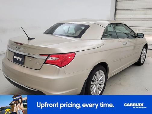 2014 Chrysler 200 Limited