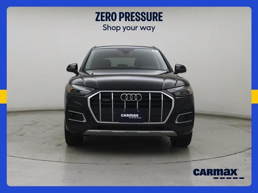 Black 2023 Audi Q5 Premium