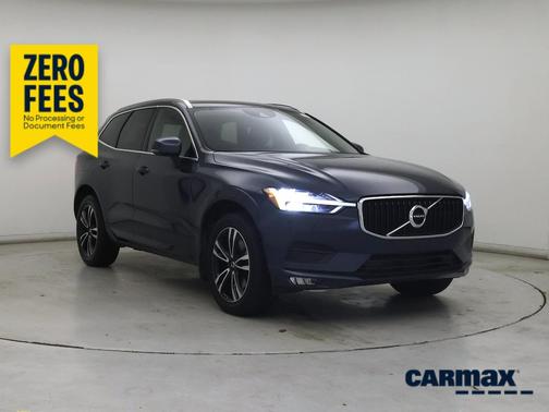 Blue 2021 Volvo XC60 T6 Momentum