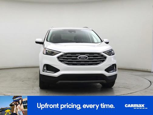 White 2022 Ford Edge SEL