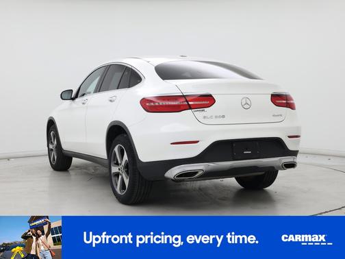 White 2019 Mercedes-Benz GLC 300