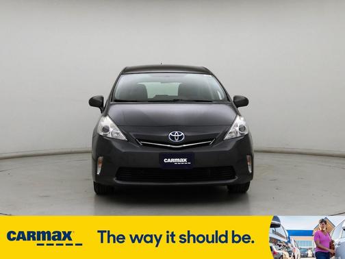 2014 Toyota Prius v Three