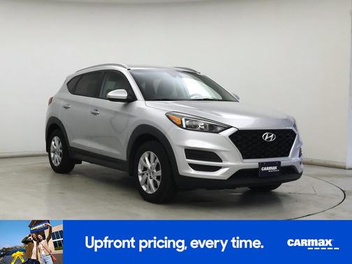 Silver 2019 Hyundai TUCSON SE
