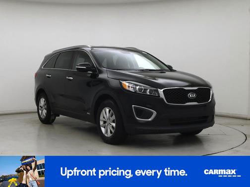 Black 2017 Kia Sorento LX