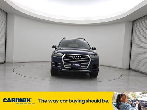 2019 Audi Q7 SE Premium Plus