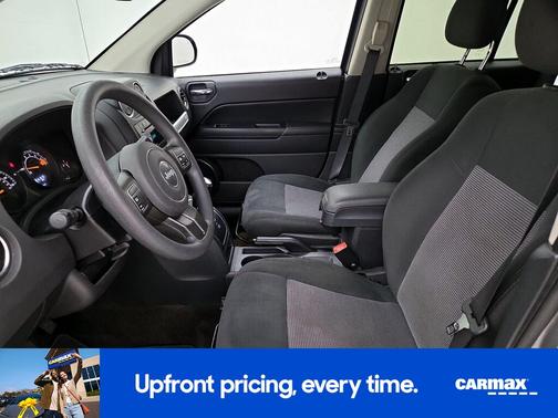 Silver 2016 Jeep Compass Sport