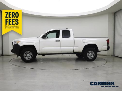 White 2022 Toyota Tacoma SR