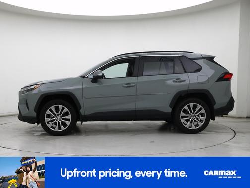 2022 Toyota RAV4 XLE Premium