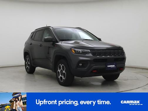 Gray 2022 Jeep Compass Trailhawk