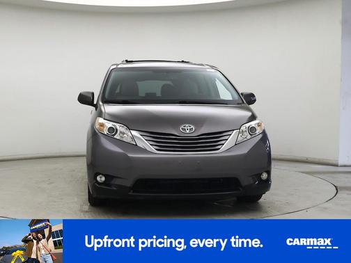 2016 Toyota Sienna XLE