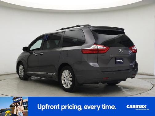 2016 Toyota Sienna XLE