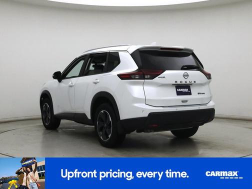 White 2024 Nissan Rogue SV