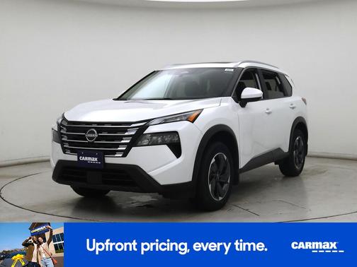 White 2024 Nissan Rogue SV