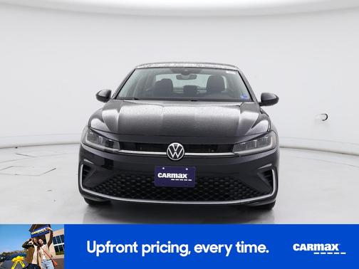 Black 2025 Volkswagen Jetta SE