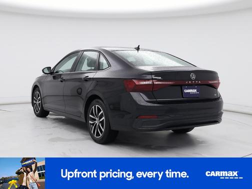 Black 2025 Volkswagen Jetta SE
