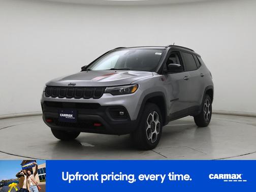 Silver 2022 Jeep Compass Trailhawk