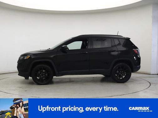 Black 2022 Jeep Compass Altitude