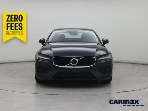 Blue 2020 Volvo S60 T6 Momentum