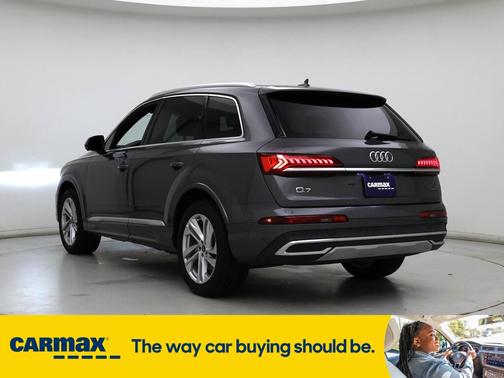 2021 Audi Q7 Premium Plus